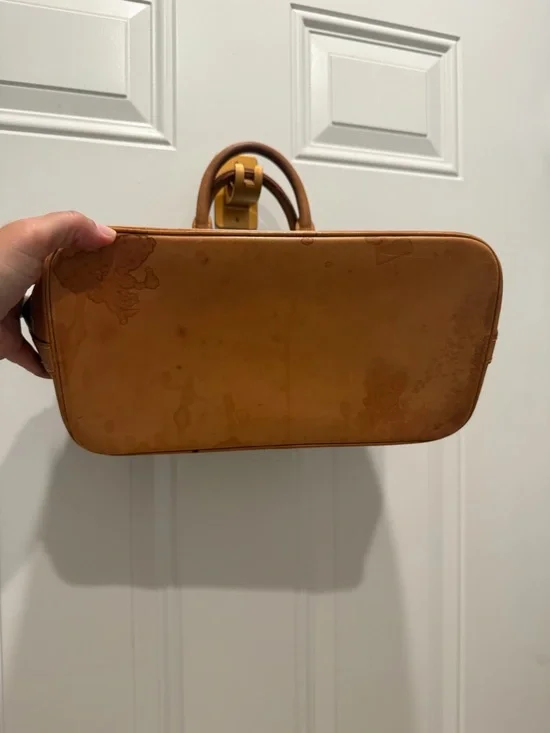 Louis Vuitton Monogram Alma - Picture 7 of 13